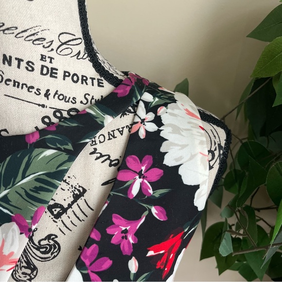 Alexia Admor Scuba Floral Sheath Sleeveless Dress Black Sz 14 - Picture 3 of 16